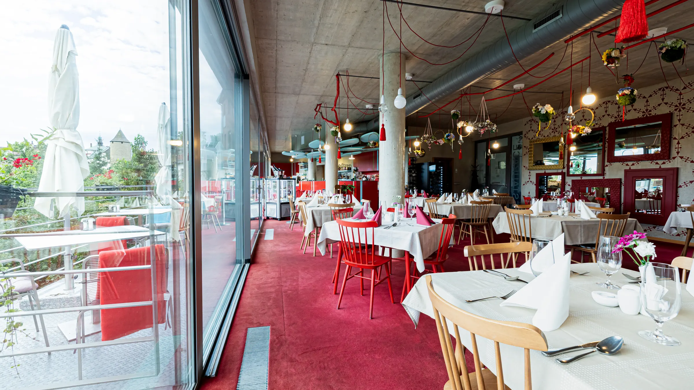 RESTAURACE za 1700 Kč