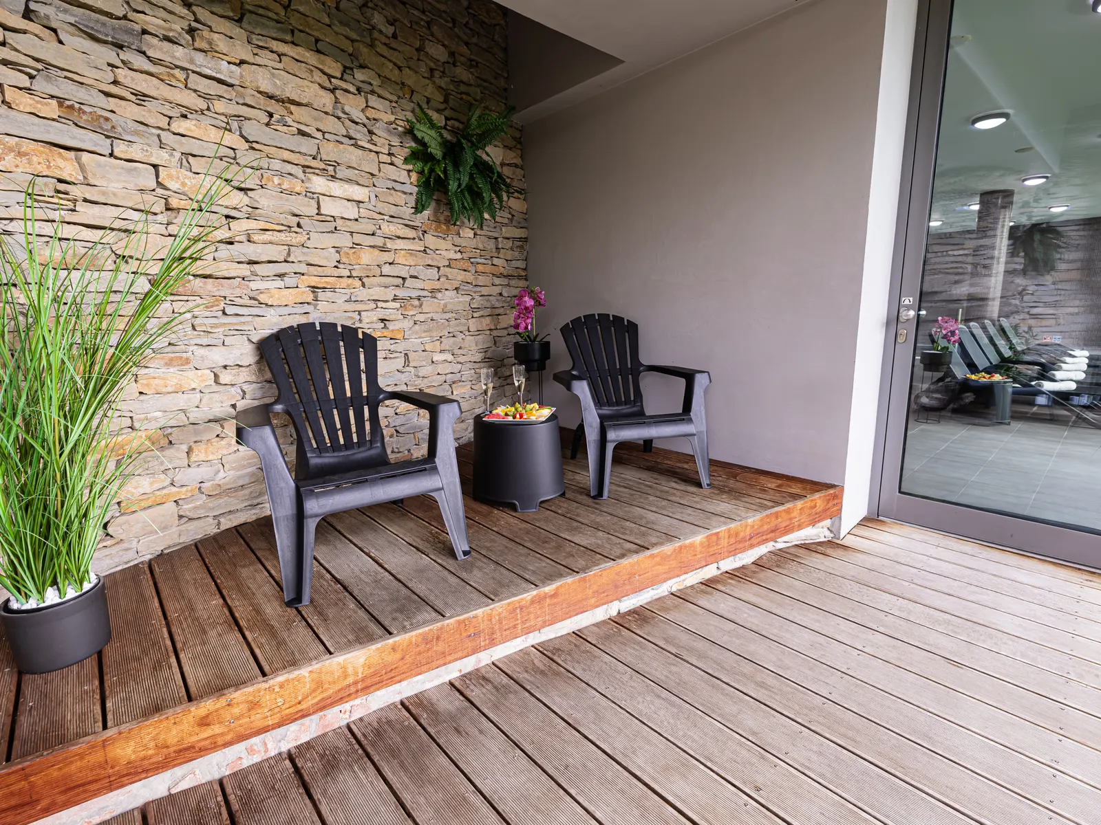 Venkovní relax zóna u wellness